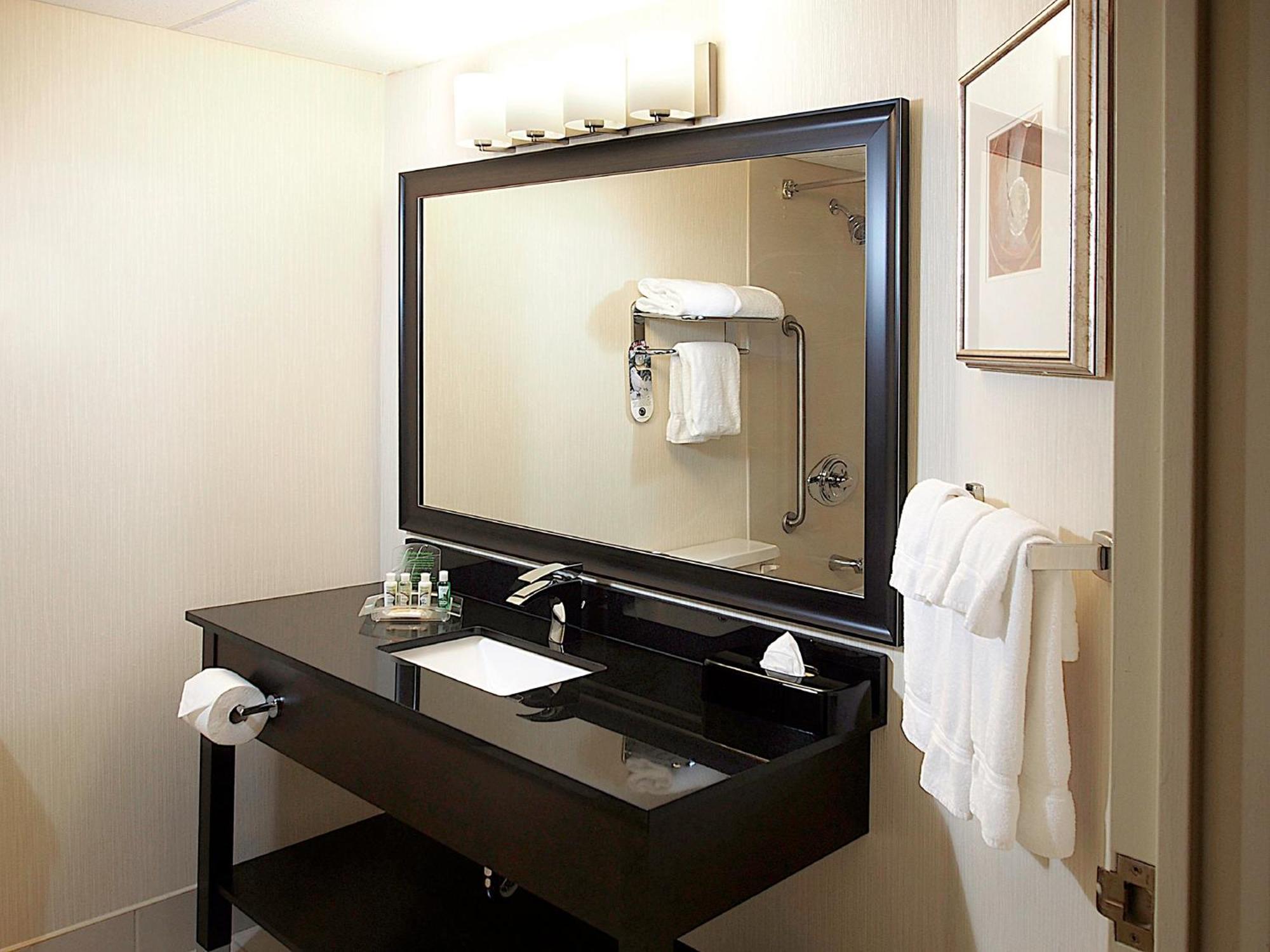 Holiday Inn & Suites Winnipeg Downtown By Ihg Kültér fotó